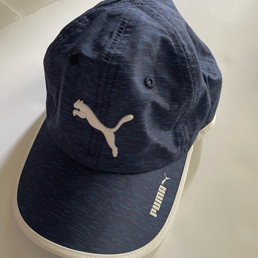 Puma baseball cap hat running one size fits all women’s navy blue & white LN
